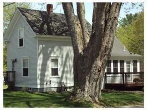 61 Summer St, Lisbon Falls, ME 04252