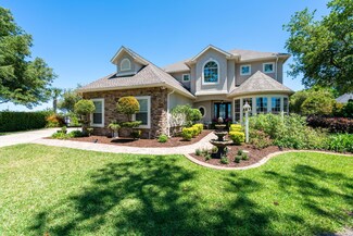 14520 Marsh Island Ln, Jacksonville Beach, FL 32250