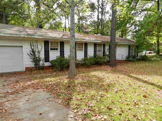 1663 Lelia Dr, Jackson, MS 39216