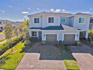 894 NW 17th St, Homestead, FL 33030