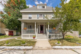 285 Woodford St, Portland, ME 04103