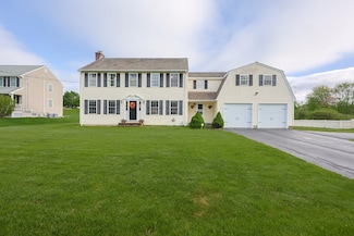 52 Galway Dr, North Attleboro, MA 02760