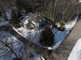41 Ledgewood Cir, Hebron, NH 03241