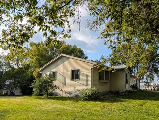 175 E 4th St, Cottonwood, MN 56229