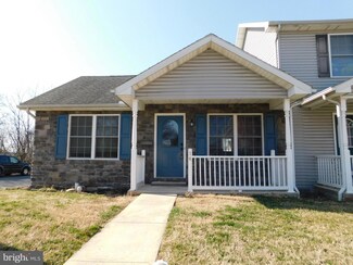 14 Fairview Ave, Waynesboro, PA 17268