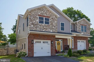 1906 Edington Place, Lancaster, PA 17603
