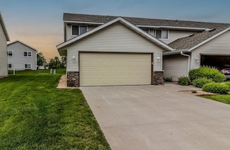 6963 91st St NE, Monticello, MN 55362
