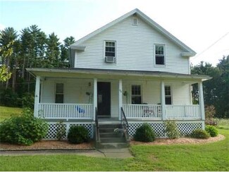 99 State St, Palmer, MA 01069