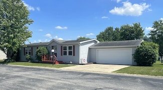 113 Cardinal Ln, Sandwich, IL 60548