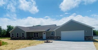 319 Braeburn Dr, Hannibal, MO 63401
