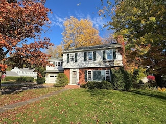 162 Crescent Rd, Burlington, VT 05401