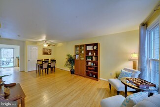 8938 Oakwood Way, Jessup, MD 20794