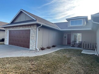 1312 N Hamilton Dr, Derby, KS 67037