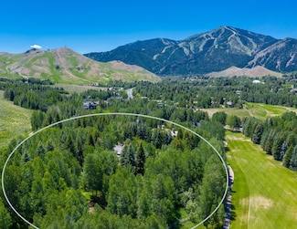 204 Big Wells Rd, Sun Valley, ID 83353