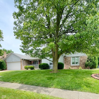 907 Corey Ln, Plainfield, IN 46168