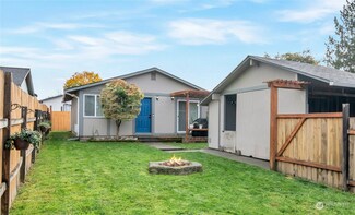 8726 14th St NE, Lake Stevens, WA 98258