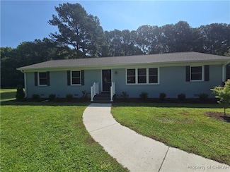 591 Possum Point Rd, Port Haywood, VA 23138