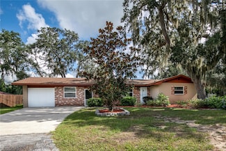 3105 Garden Rd, Eustis, FL 32726