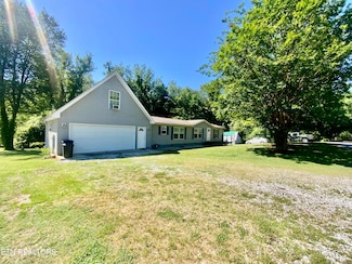 205 Browder Rd, Kingston, TN 37763
