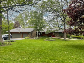 5814 Illinois 173, Richmond, IL 60071