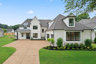 229 Grand Steeple Dr, Collierville, TN 38017
