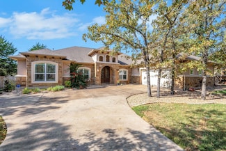 102 Mills Crossing, Bastrop, TX 78602