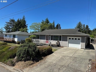 1635 S 16th St, Coos Bay, OR 97420