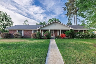 2601 Mockingbird Ln, Arkadelphia, AR 71923