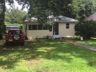808 W 32nd Ave, Covington, LA 70433