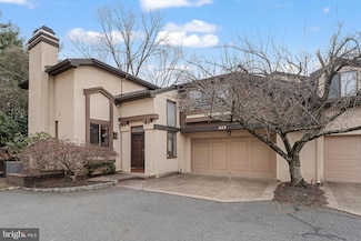 625 Sayre Dr, Princeton, NJ 08540