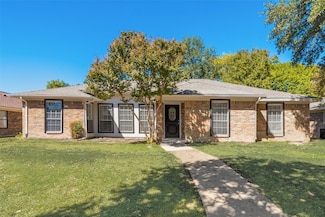 2313 Winterstone Dr, Plano, TX 75023