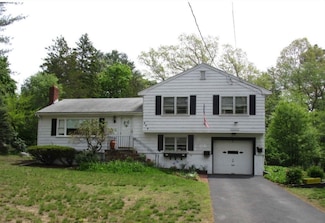 252 Gardner St, Hingham, MA 02043