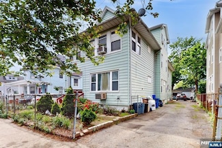 282-284 17th Ave, Paterson, NJ 07504