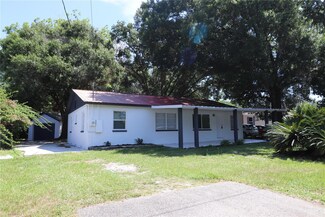 37853 Avalon Dr, Zephyrhills, FL 33541