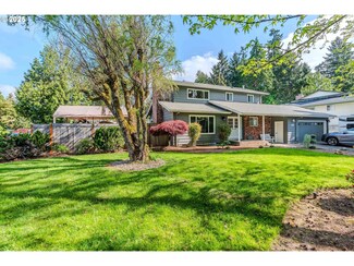 3727 SE Spruce St, Hillsboro, OR 97123