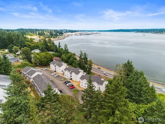 2255 Highview Ln W Unit D101, Bremerton, WA 98312