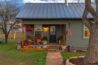 7150 Linne Rd, Seguin, TX 78155
