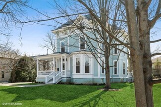 274 Hazel Ave Unit 1, Glencoe, IL 60022