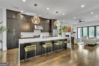 1107 Briar Cove Cir, Atlanta, GA 30329