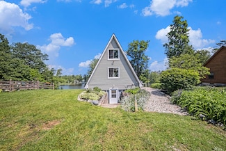13674 Lenore Dr, Hudson, MI 49247