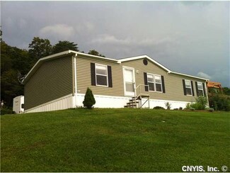 1992 County Route 13, de Ruyter, NY 13052