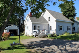 111 Union St, Calais, ME 04619