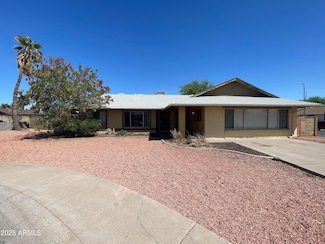 5729 N 48th Ln, Glendale, AZ 85301