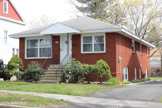33 Clermont St, Albany, NY 12203