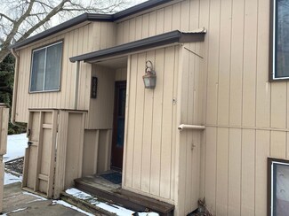 6264 Saint Johns Dr, Eden Prairie, MN 55346