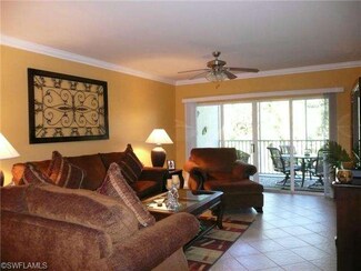 7811 Regal Heron Cir Unit 204, Naples, FL 34104