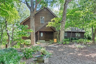 41 High Trails Dr, Eureka, MO 63025