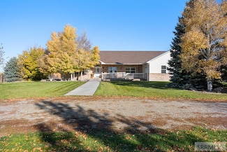 4913 E 49th N, Idaho Falls, ID 83401