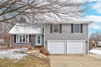 701 42nd St, West Des Moines, IA 50265
