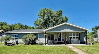 21 Mill St, Lawrenceville, PA 16929